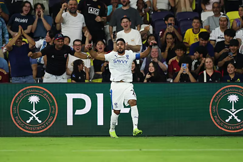 سالم الدوسري الهلال وباتشوكا سالم الدوسري الهلال وباتشوكا